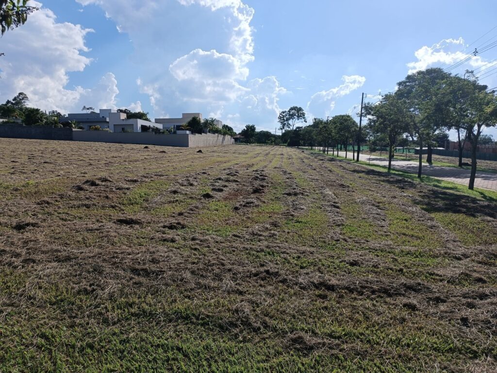 f99be8e7-02a9-4a6d-880d-1a9ba5e60641